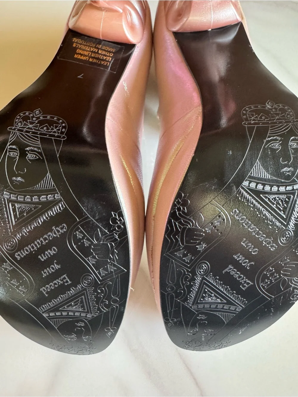 John Fluevog Elizabeth Queen Transcendent Pearl Pink Mary Jane Heels 7